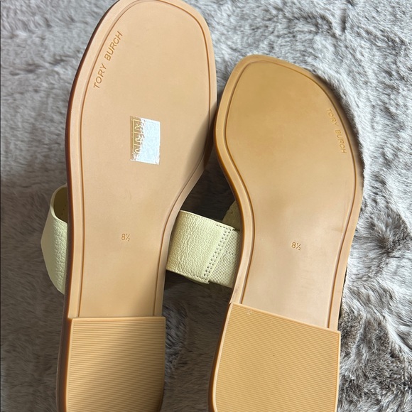 Tory Burch Lemon Cream 701 - Picture 3 of 4
